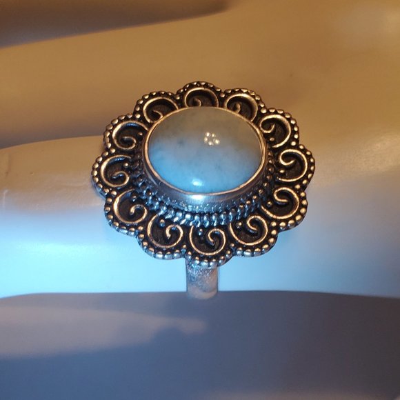STERLING  SILVER  LARIMAR  RING - Picture 4 of 8